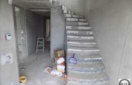 Casa individuala, 250 mp utili, teren 500 mp, garaj, zona Europa!