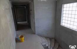 Casa individuala, 250 mp utili, teren 500 mp, garaj, zona Europa!