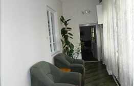 Casa cu 4 camere, 90 mp, teren 300 mp, mobilata, zona linistita