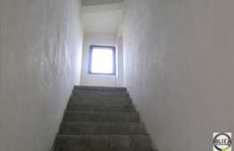 Casa individuala 180 mp, semifinisat, teren 500 mp, zona linistita