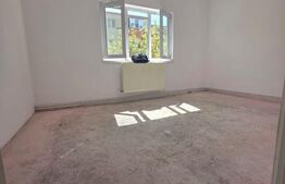 Apartament de vanzare, cu 3 camere, 65 mp, zona Blocuri, Campia Turzii