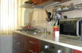 2 camere, 51 mp, semidecomandat, zona strazii Campului