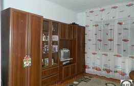 Casa cu 2 camere, 76 mp, teren 276 mp, partial mobilata, zona linistita!