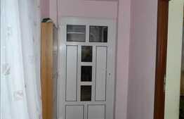 Casa cu 2 camere, 76 mp, teren 276 mp, partial mobilata, zona linistita!