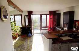 Casa 171 mp utili, 265 mp teren, front de 15 ml, garaj din beton!