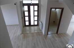 Duplex, 180 mp, 300 mp teren, finisat, zona rezidentiala linistita