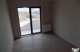 Duplex, 180 mp, 300 mp teren, finisat, zona rezidentiala linistita