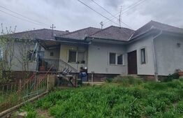 Casa individuala si 5.500 mp de teren intravilan, loc. Sanpaul, Cluj