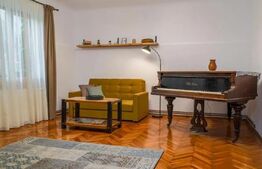 Apartament cu  2 camere, curte, 50 mp | Piața Cipariu, Negociabil
