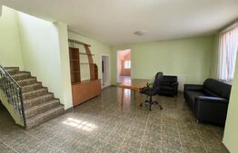 Casă individuală cu spațiu comercial, teren de 700 mp-Apahida
