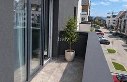Studio lux Tractoru, impecabil, nou, cu parcare si boxa incluse.