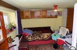 Casa individuala, 145 mp, 1057 mp teren, partial mobilata, zona linistita!