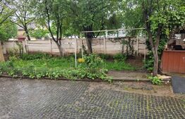 Apartament 2 camere decomandat cu 104 mp teren in acte etaj 2, Vila