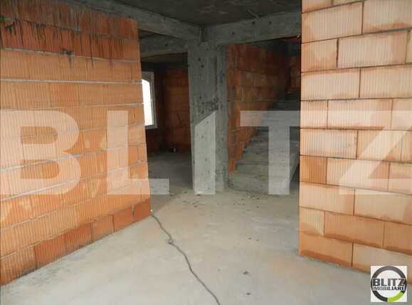 Casa de vânzare 4 camere Floreşti - 19484CV | BLITZ Cluj-Napoca | Poza8