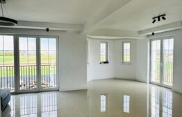 Casa Indiviaduala de vanzare, 6 camere, 215 mp - Stupini