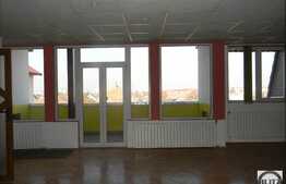 Casa cu 9 camere, 600 mp, teren 600 mp, cartierul Gheorgheni!