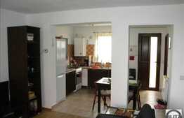 De vanzare triplex, 85 mp utili, teren 70 mp, PRET OPORTUN!