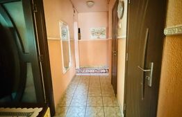 Apartament 4 camere Tractorul/ 2 bai/ 2 spatii de depozitare/etaj intermediar