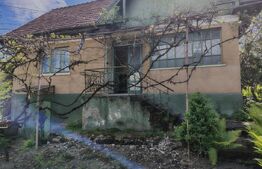 EXCLUSIVITATE! Casă tradițională cu teren 1513 mp, cu anexe, în Cojocna