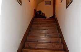 Casa individuala in curte comuna, 130 mp, teren 60 mp, zona linistita