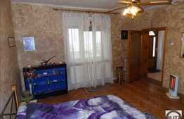 Casa individuala in curte comuna, 130 mp, teren 60 mp, zona linistita