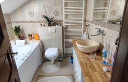 Casă individuală 5 camere, 141 mp, teren 585 mp, în Chinteni