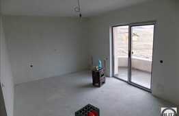 Casa individuala, 270 mp, 680 mp teren, zona linistita de case si vile