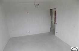 Casa individuala, 270 mp, 680 mp teren, zona linistita de case si vile