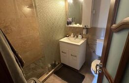 Apartament 3 camere, 60 mp, parcare inclusa, zona Terra