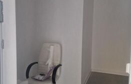 Spatiu comercial cu potential, 42 mp, parcare, zona Porii 