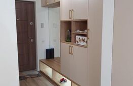Apartament de vanzare, 3 camere, 2 bai, garaj + boxa, zona Subcetate