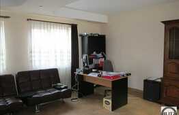 Vanzare casa 386.59 mp plus ANEXA! Teren de 640 mp! La cateva minute de E60!