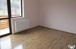 Duplex de vanzare, 153 mp utili cu teren de 300 mp, zona Oasului!