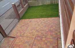 Duplex de vanzare, 153 mp utili cu teren de 300 mp, zona Oasului!