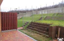 Duplex de vanzare, 153 mp utili cu teren de 300 mp, zona Oasului!