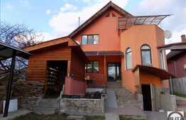 Casa individuala, 250 mp utili, 1300 mp teren, zona linistita de case si vile