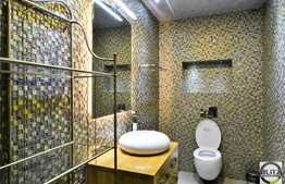 Casa 950 mp, cu teren de 1300 mp, zona Andrei Muresanu!