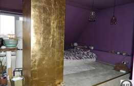 Casa demolabila plus teren 1250 mp