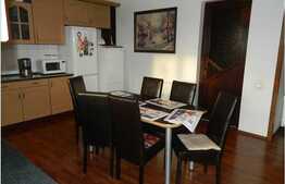 Casa individuala cu 240 mp, teren de 700 mp, imobil nou! Zona E60!