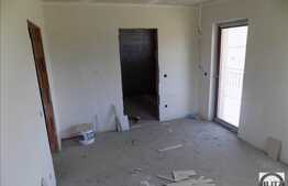 Duplex, 180 mp utili, 300 mp teren, semifinisat!