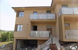 Duplex, 180 mp utili, 300 mp teren, semifinisat!