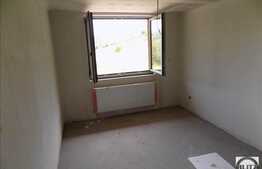 Duplex, 180 mp utili, 300 mp teren, semifinisat!