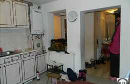 Casa cu 3 camere, 78 mp, 138 mp teren, mobilata, zona Plopilor!