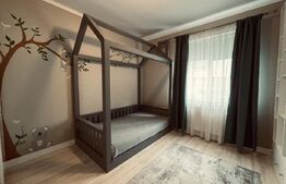 Apartament 3 camere, 77 mp, parcare, zona Sub Cetate