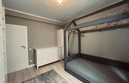 Apartament 3 camere, 77 mp, parcare, zona Sub Cetate