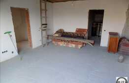 Duplex 205 mp utili, 268 mp teren, zona Auchan Iris