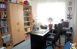 Casa individuala de vanzare , 216 mp , 932 teren, garaj, zona Vivo 