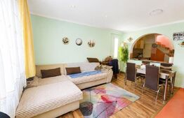 Casa cu etaj, 5 camere, 140 mp, zona Șarât, Câmpia Turzii          