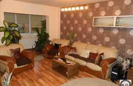 Vanzare 4 camere, 78 mp plus 2 balcoane inchise, zona OMV Marasti, cu parcare