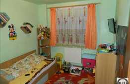 Vanzare 4 camere, 78 mp plus 2 balcoane inchise, zona OMV Marasti, cu parcare